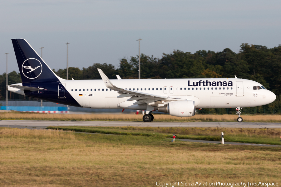 Lufthansa Airbus A320-214 (D-AIWI) | Photo 502498