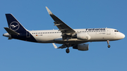 Lufthansa Airbus A320-214 (D-AIWI) at  Frankfurt am Main, Germany