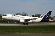 Lufthansa Airbus A320-214 (D-AIWI) at  Hamburg - Fuhlsbuettel (Helmut Schmidt), Germany