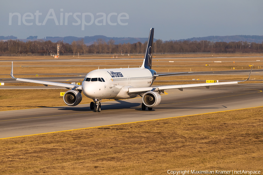 Lufthansa Airbus A320-214 (D-AIWI) | Photo 603472
