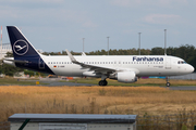 Lufthansa Airbus A320-214 (D-AIWK) at  Frankfurt am Main, Germany