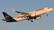 Lufthansa Airbus A320-214 (D-AIWK) at  Frankfurt am Main, Germany