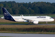 Lufthansa Airbus A320-214 (D-AIWK) at  Hamburg - Fuhlsbuettel (Helmut Schmidt), Germany