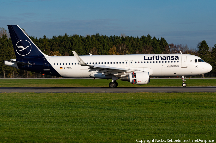 Lufthansa Airbus A320-214 (D-AIWK) | Photo 479752