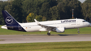 Lufthansa Airbus A320-214 (D-AIWK) at  Hamburg - Fuhlsbuettel (Helmut Schmidt), Germany