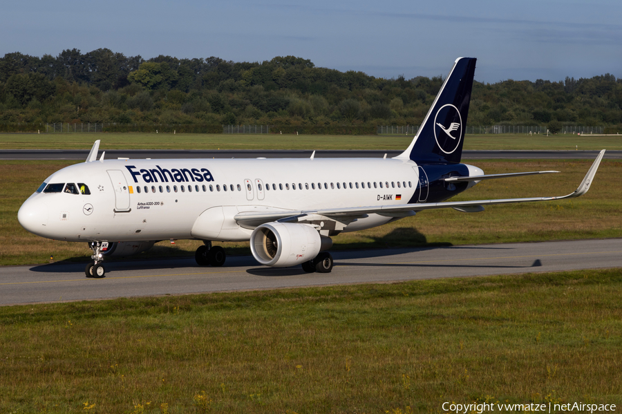 Lufthansa Airbus A320-214 (D-AIWK) | Photo 641224