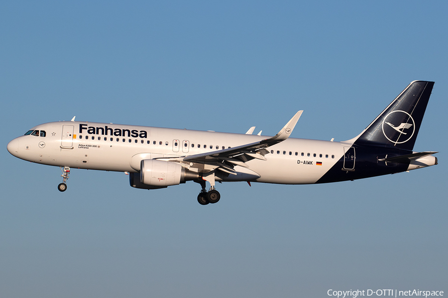Lufthansa Airbus A320-214 (D-AIWK) | Photo 660127