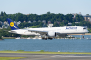 Lufthansa Airbus A350-941 (D-AIXA) at  Boston - Logan International, United States