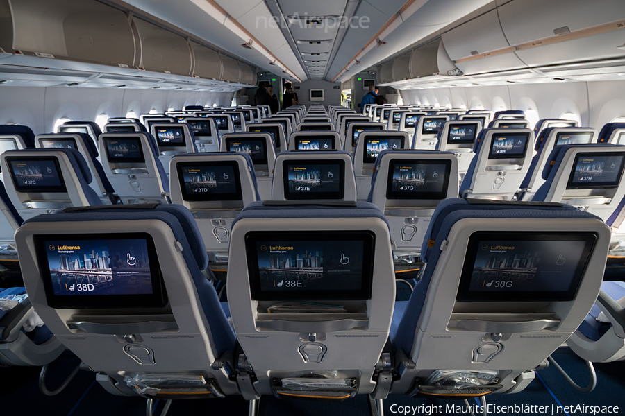Lufthansa Airbus A350-941 (D-AIXA) | Photo 144993