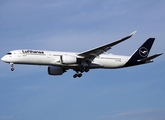 Lufthansa Airbus A350-941 (D-AIXA) at  Hamburg - Fuhlsbuettel (Helmut Schmidt), Germany