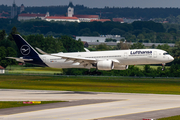 Lufthansa Airbus A350-941 (D-AIXA) at  Munich, Germany