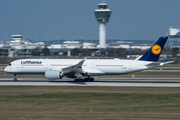 Lufthansa Airbus A350-941 (D-AIXB) at  Munich, Germany