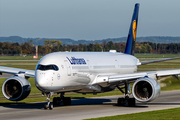 Lufthansa Airbus A350-941 (D-AIXB) at  Munich, Germany
