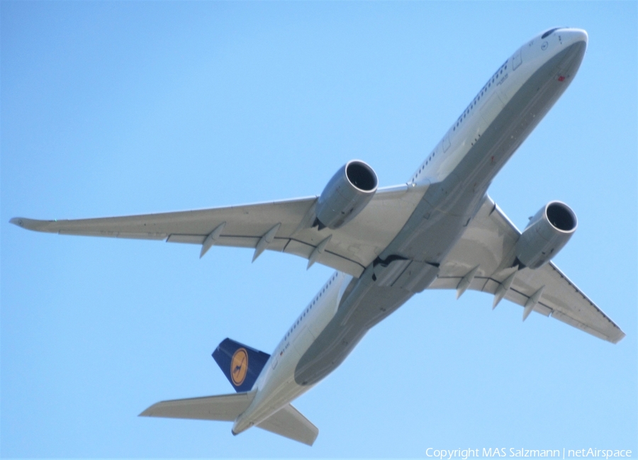 Lufthansa Airbus A350-941 (D-AIXC) | Photo 384911