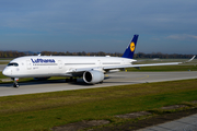 Lufthansa Airbus A350-941 (D-AIXD) at  Munich, Germany