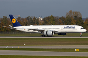 Lufthansa Airbus A350-941 (D-AIXE) at  Munich, Germany