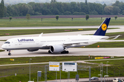 Lufthansa Airbus A350-941 (D-AIXF) at  Munich, Germany