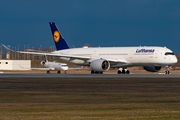 Lufthansa Airbus A350-941 (D-AIXG) at  Munich, Germany