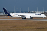 Lufthansa Airbus A350-941 (D-AIXG) at  Munich, Germany