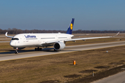 Lufthansa Airbus A350-941 (D-AIXH) at  Munich, Germany