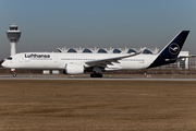 Lufthansa Airbus A350-941 (D-AIXI) at  Munich, Germany