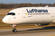 Lufthansa Airbus A350-941 (D-AIXI) at  Munich, Germany
