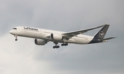 Lufthansa Airbus A350-941 (D-AIXI) at  Chicago - O'Hare International, United States