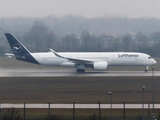 Lufthansa Airbus A350-941 (D-AIXK) at  Munich, Germany