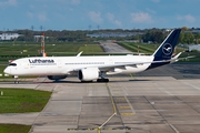 Lufthansa Airbus A350-941 (D-AIXL) at  Hamburg - Fuhlsbuettel (Helmut Schmidt), Germany