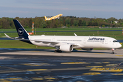 Lufthansa Airbus A350-941 (D-AIXL) at  Hamburg - Fuhlsbuettel (Helmut Schmidt), Germany