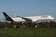 Lufthansa Airbus A350-941 (D-AIXL) at  Hamburg - Fuhlsbuettel (Helmut Schmidt), Germany