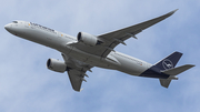 Lufthansa Airbus A350-941 (D-AIXN) at  Frankfurt am Main, Germany