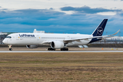 Lufthansa Airbus A350-941 (D-AIXN) at  Munich, Germany