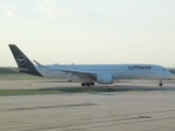 Lufthansa Airbus A350-941 (D-AIXO) at  Washington - Dulles International, United States