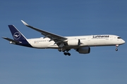 Lufthansa Airbus A350-941 (D-AIXP) at  Frankfurt am Main, Germany