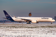 Lufthansa Airbus A350-941 (D-AIXP) at  Hamburg - Fuhlsbuettel (Helmut Schmidt), Germany