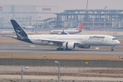 Lufthansa Airbus A350-941 (D-AIXP) at  Seoul - Incheon International, South Korea