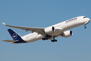 Lufthansa Airbus A350-941 (D-AIXP) at  Munich, Germany