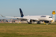 Lufthansa Airbus A350-941 (D-AIXQ) at  Hamburg - Fuhlsbuettel (Helmut Schmidt), Germany