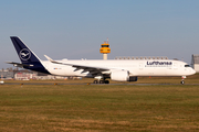 Lufthansa Airbus A350-941 (D-AIXQ) at  Hamburg - Fuhlsbuettel (Helmut Schmidt), Germany