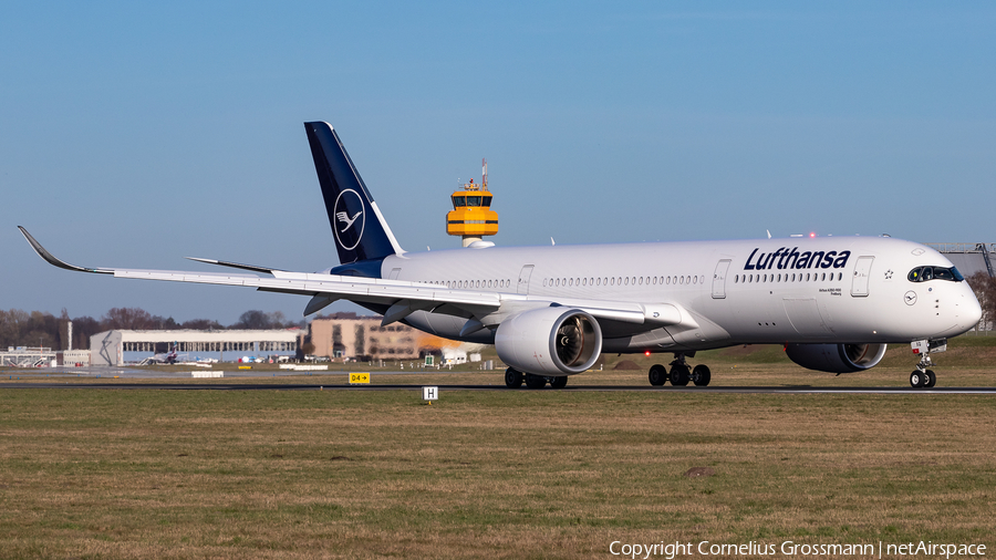 Lufthansa Airbus A350-941 (D-AIXQ) | Photo 439722