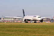 Lufthansa Airbus A350-941 (D-AIXQ) at  Hamburg - Fuhlsbuettel (Helmut Schmidt), Germany