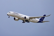 Lufthansa Airbus A350-941 (D-AIXV) at  Munich, Germany