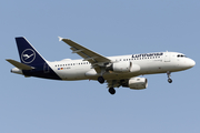 Lufthansa Airbus A320-214 (D-AIZA) at  Frankfurt am Main, Germany