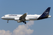 Lufthansa Airbus A320-214 (D-AIZA) at  Frankfurt am Main, Germany