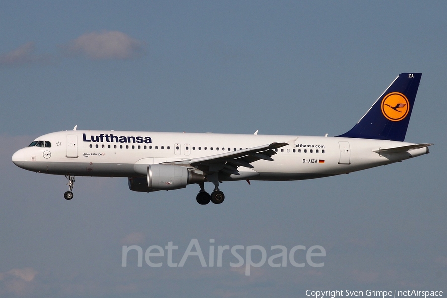 Lufthansa Airbus A320-214 (D-AIZA) | Photo 20769