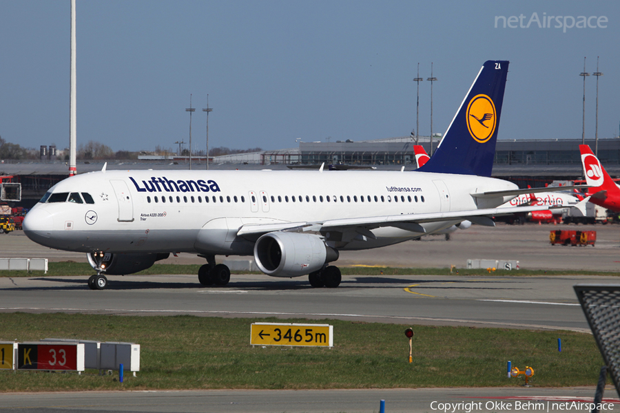 Lufthansa Airbus A320-214 (D-AIZA) | Photo 52361