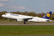 Lufthansa Airbus A320-214 (D-AIZA) at  Hamburg - Fuhlsbuettel (Helmut Schmidt), Germany