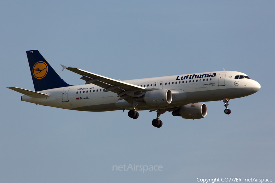 Lufthansa Airbus A320-214 (D-AIZA) | Photo 55586