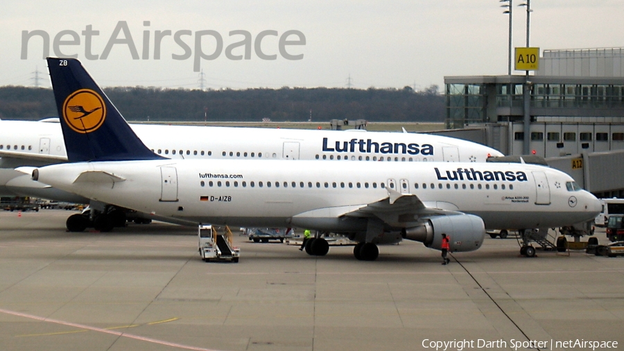 Lufthansa Airbus A320-214 (D-AIZB) | Photo 139987